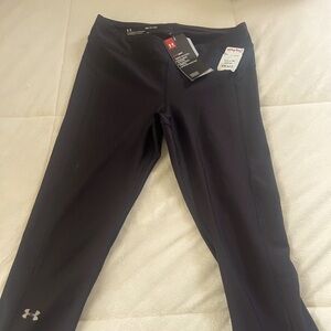 Undearmour capri new with tags